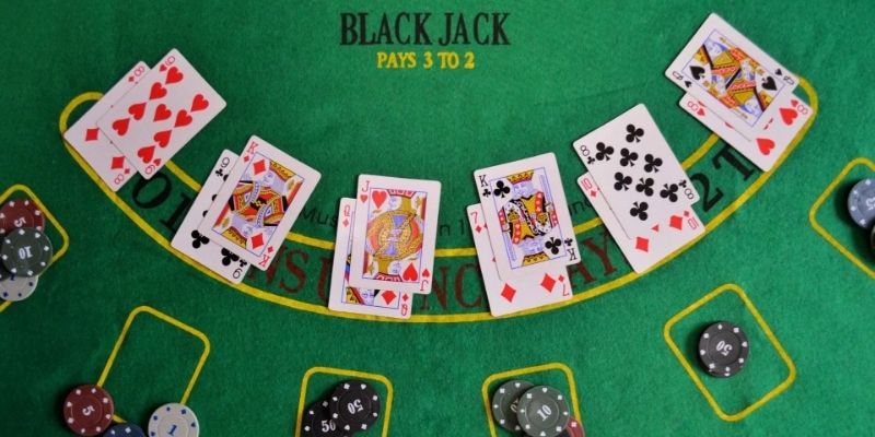 Bài Blackjack - Max88 Giải Thích Luật Chơi Ở Các Sòng Bạc 4 Áp dụng các mẹo chơi bài blackjack tăng tỷ lệ thắng